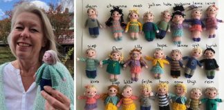 professora tricota bonecos de seus alunos
