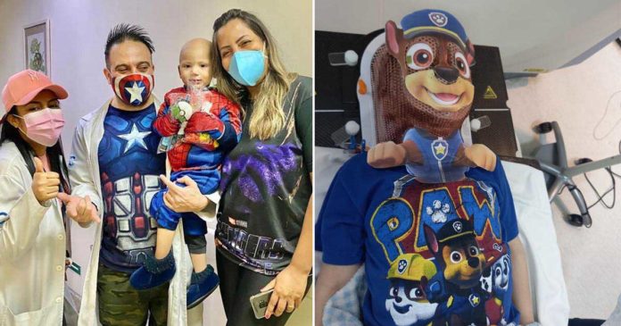 criança usa máscara de personagem da patrulha canina em sessão de radioterapia